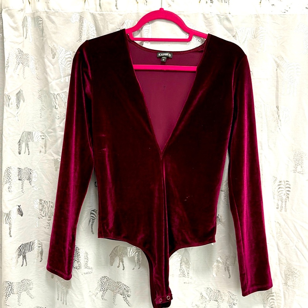 Express ruby velvet thong bodysuit  size medium